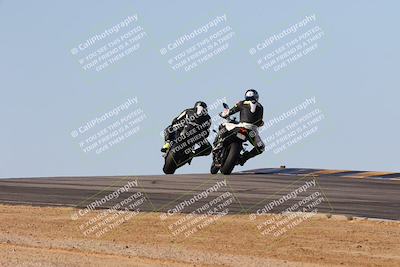 media/Feb-06-2025-Racers Edge (Thu) [[c17ed6f7b1]]/2-B Group/Session 4 End (Turn 10 Backside)/